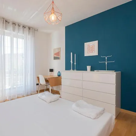 Ihost Luxury - Savona 112 *