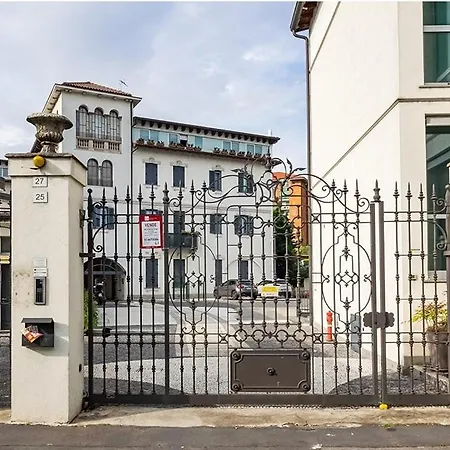 Lux 2 Metro M2 Appartement Milan