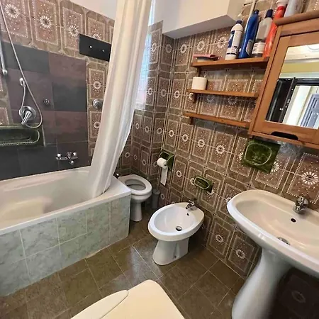 Vakantiehuis Trilocale In Centro A Milaan
