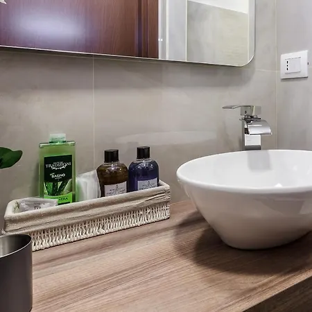 Milanrentals - Capri Lägenhet *