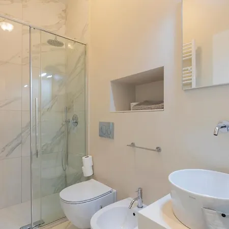 Ihost Luxury Flat - Gaudenzio Ferrari 14 Daire Milano