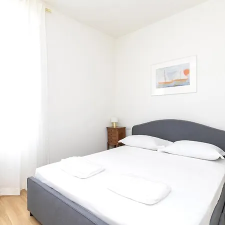 Ihost Luxury Flat - Gaudenzio Ferrari 14 *