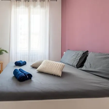 Duomo A 18 Minuti-comfort, Relax E Wi-fi Apartamento *