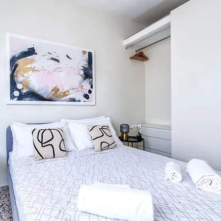 Apartament Art House -suite Luminoso Apt In Porta Venezia *