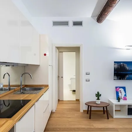 Easylife - - Vigevano 13 P3n - Navigli *