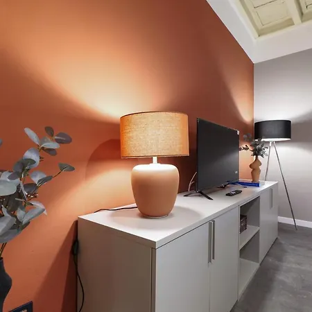 Appartement Contempora - Ampio Monolocale Medici 7 *