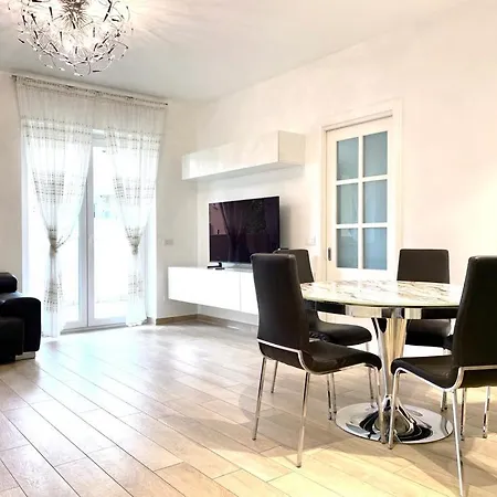 Apartmán Mpm - Belinzaghi 5 6 Pax