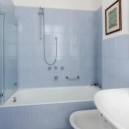 Lux Contemporary Flat - Porta Romana Appartement Milaan