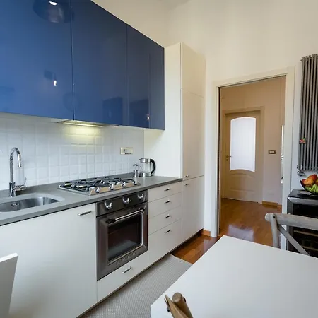 Cinque Vie Floor - Center