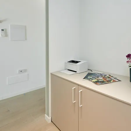 Gioia 55 Apartment
