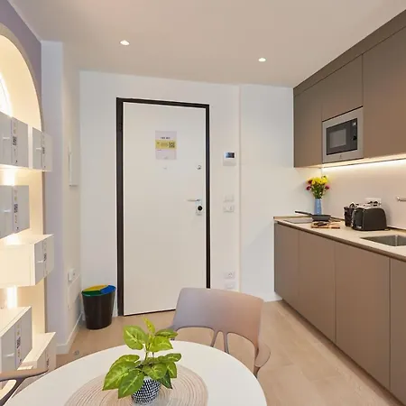 Gioia 55 Apartment