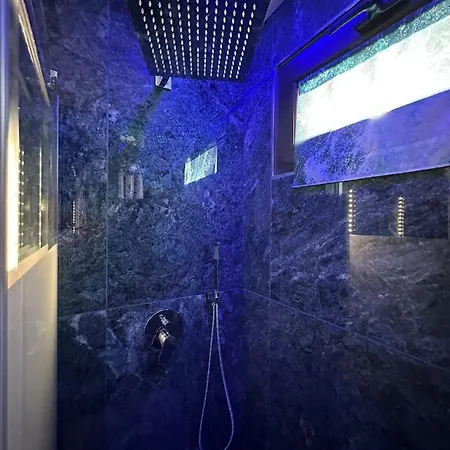 White Marble Loft Апартаменты