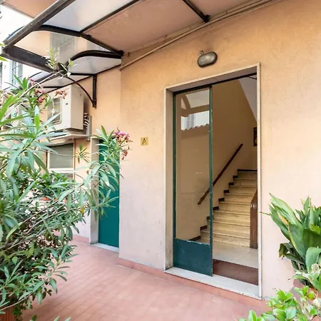 Garibaldi Two Bedrooms By Halldis Milan
