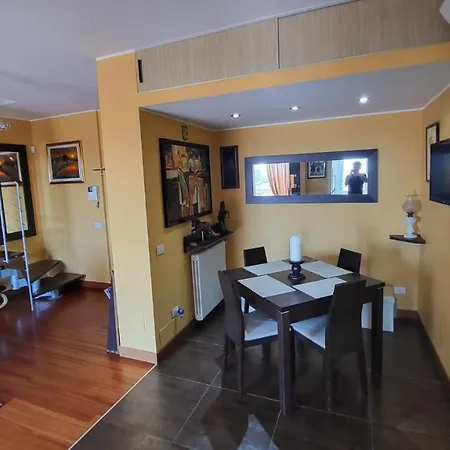 - Doppia Con Bagno Privato In Stupendo Attico Con Vista Mozzafiato 4*