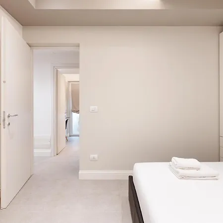 Design Milano-moscova With Shared Terrace Apartment