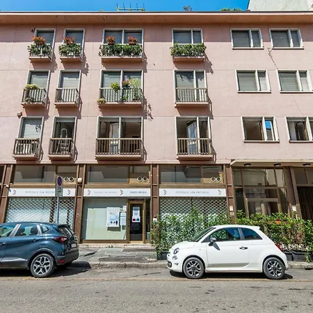 Easylife - - Spallanzani 15 - Porta Venezia