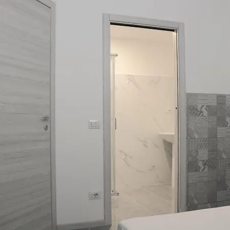 Gambara Guests House