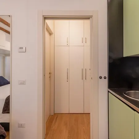 Royal Centro Garibaldi Apartmán *