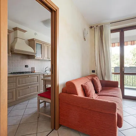 아파트 Guesthost - With Balcony Nearby M3 Subway Yellow Line 밀라노