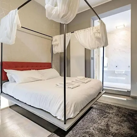 Stylish 4-bedroom In Holiday home