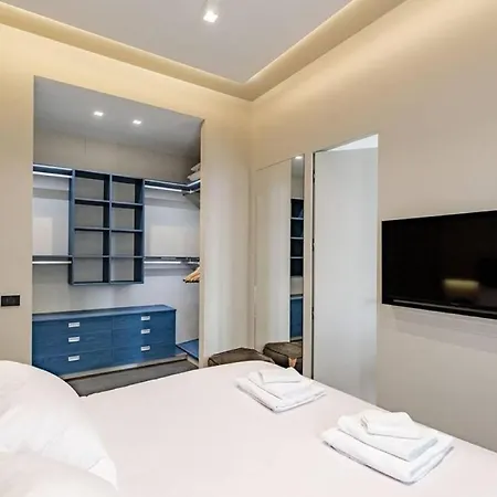 Stylish 4-bedroom In * Milan