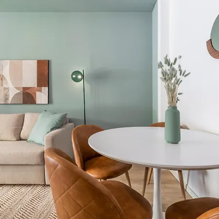 Easylife - Calda Gemma In Porta Venezia * Milano