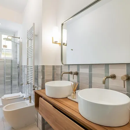 Appartamento Easylife - Calda Gemma In Porta Venezia