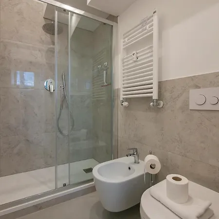 Ihost - Val Strona 6 דירה