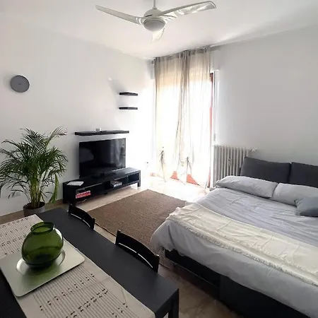 The 6th Floor Flat - Direct Link To Centre In 8 Mins * Milán