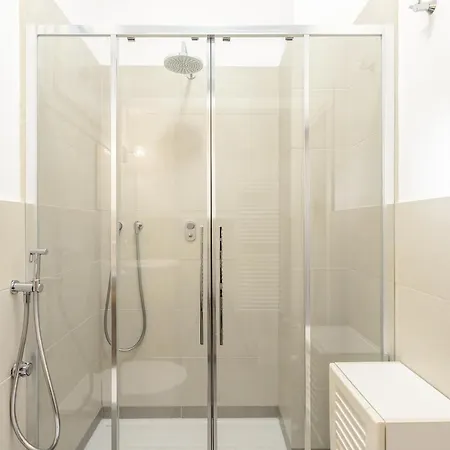 Appartamento Co99 - Modern Two Bedrooms In Castello Cova *