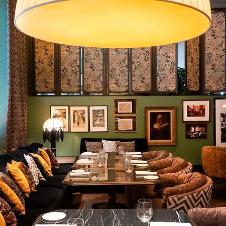 Radisson Collection Hotel, Santa Sofia Hotel