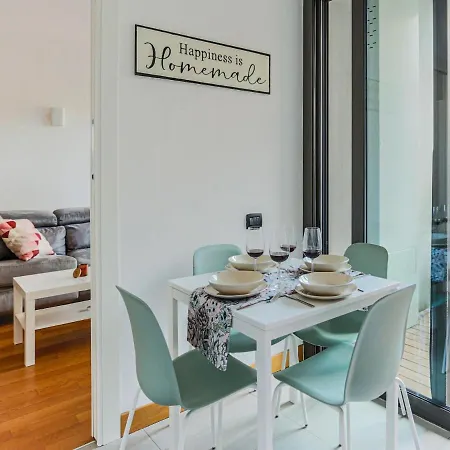 The Rent - With Terrace And Jacuzzi Apartment *