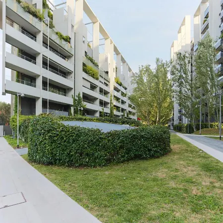 The Rent - With Terrace And Jacuzzi * Milan