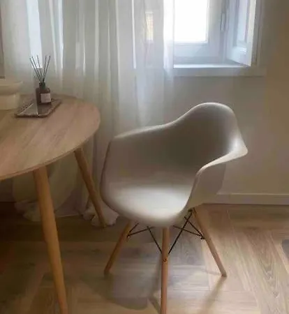 Cozy New Flat In Garibaldi, Isola Milano