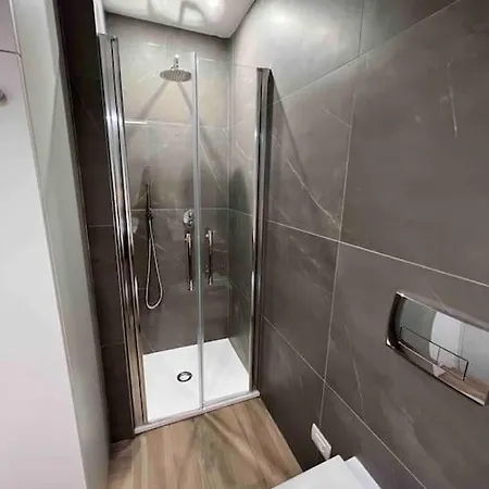 Cozy New Flat In Garibaldi, Isola Milano