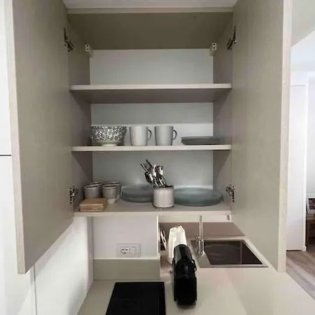 Cozy New Flat In Garibaldi, Isola Milano