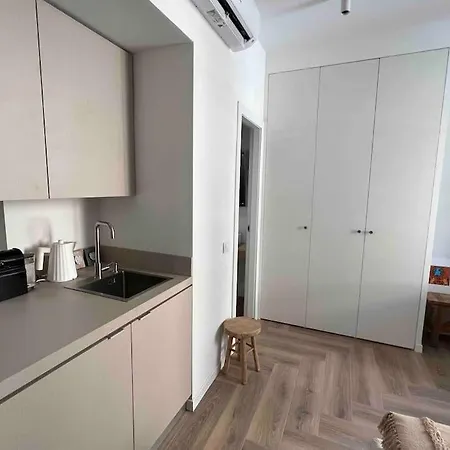 Lejlighed Cozy New Flat In Garibaldi, Isola