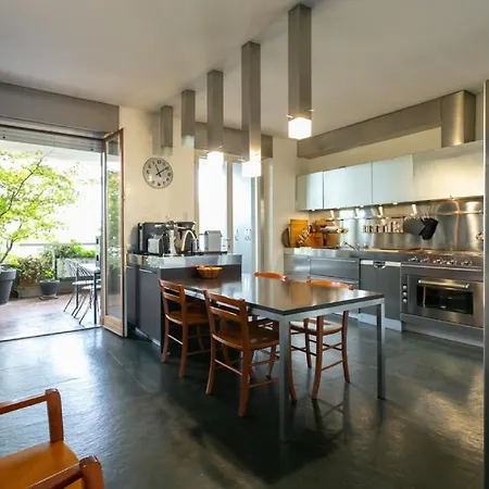 Penthouse Eleganza 4-bedroom Ferienhaus