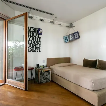 Penthouse Eleganza 4-bedroom Ferienhaus *