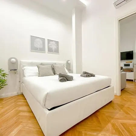 Sempione 10 Minuti Dal Duomo Apartman *