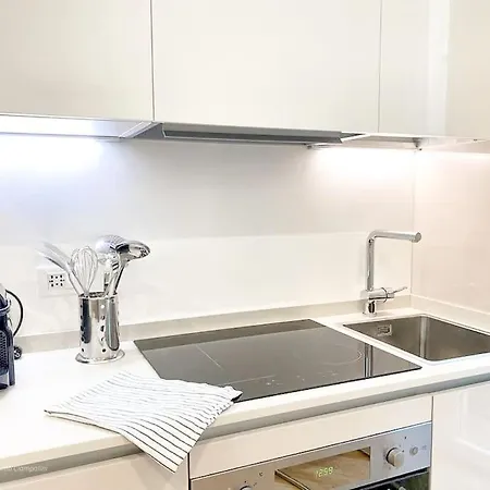Sempione 10 Minuti Dal Duomo Apartman *