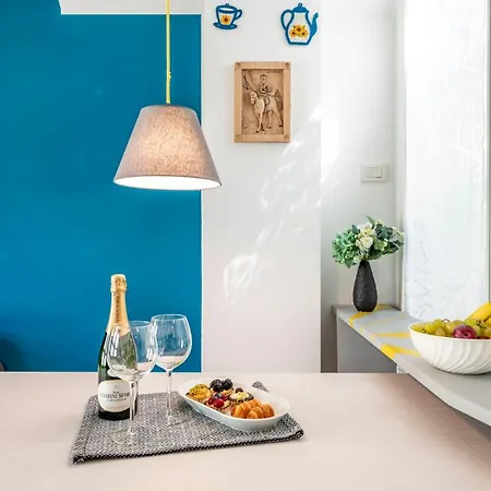 Giudice Donadoni, 12 - Universita E Svago Apartament