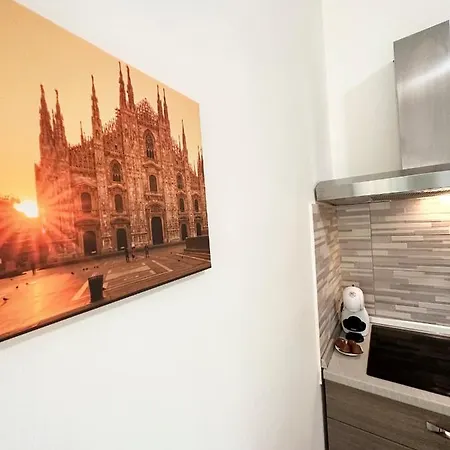 Greta's A 15 Minuti Dal Duomo Milan