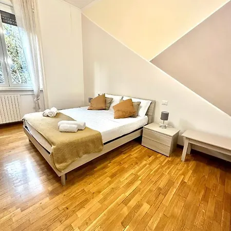Greta's A 15 Minuti Dal Duomo Apartment