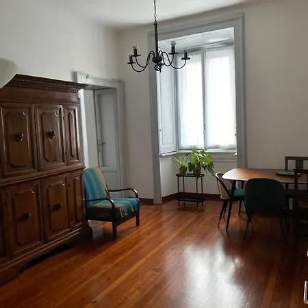Casa Darsena דירה *