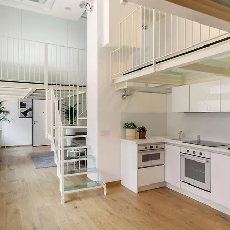 Apartment Moscova Loft *