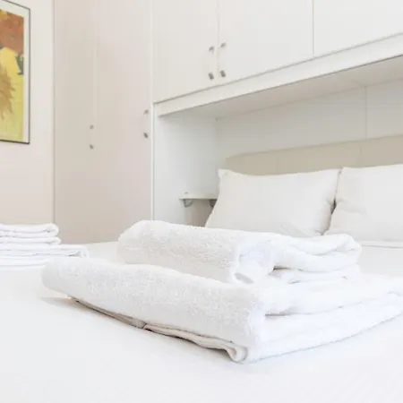 Italianway Easy - Favretto 13 Apartament Mediolan