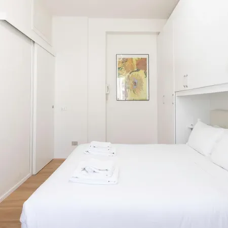 Italianway Easy - Favretto 13 Apartament Mediolan