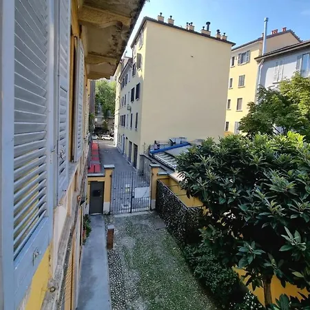 Apartment Relaxing In The Heart Of Milan