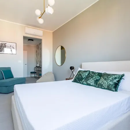 Daplace - Vico Apartament